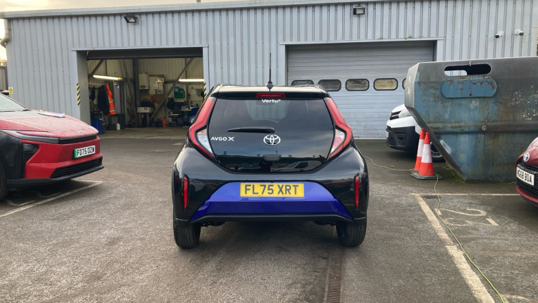 Toyota Aygo X 1.0 VVT-i Edge 5dr Petrol Hatchback